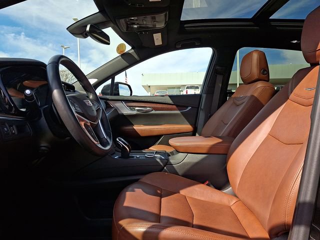 Used 2023 Cadillac XT5 Premium Luxury w/ LPO, Floor Liner Package image 13