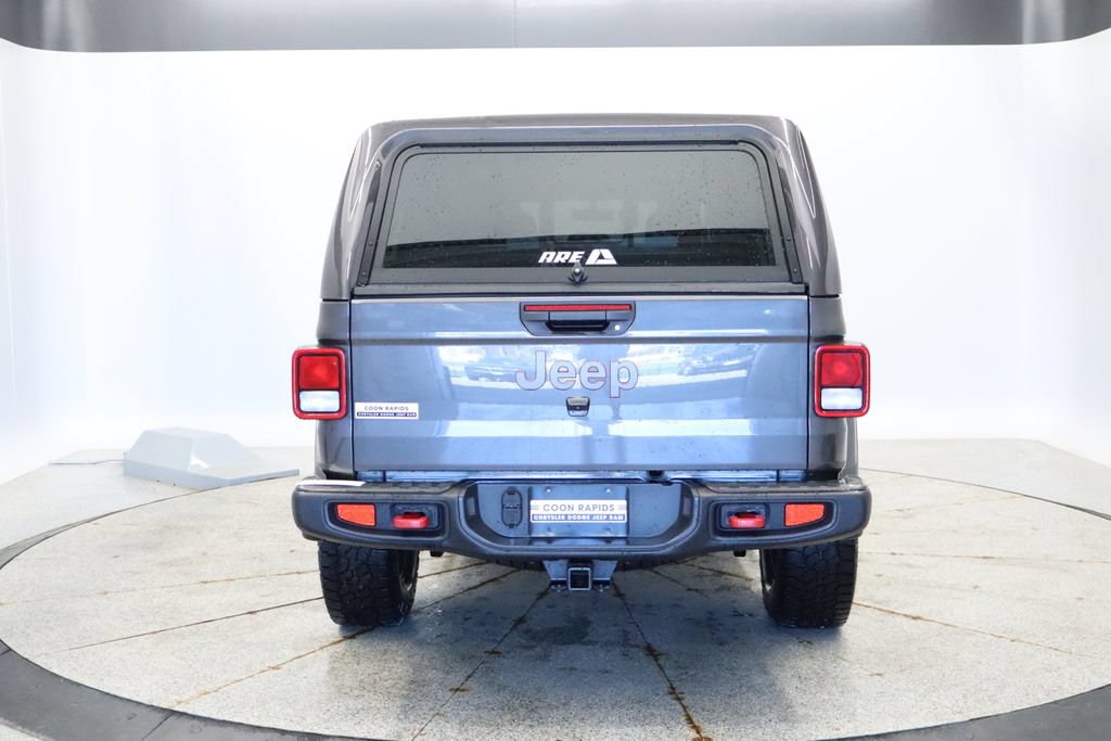 Used 2023 Jeep Gladiator Rubicon w/ Cold Weather Group AWD/4WD image 4