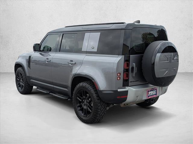 Used 2022 Land Rover Defender 110 S image 7