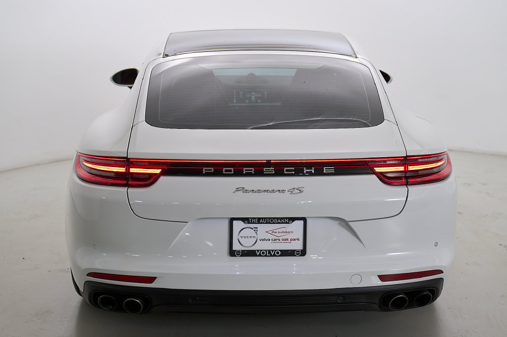 Used 2018 Porsche Panamera 4S AWD/4WD image 8