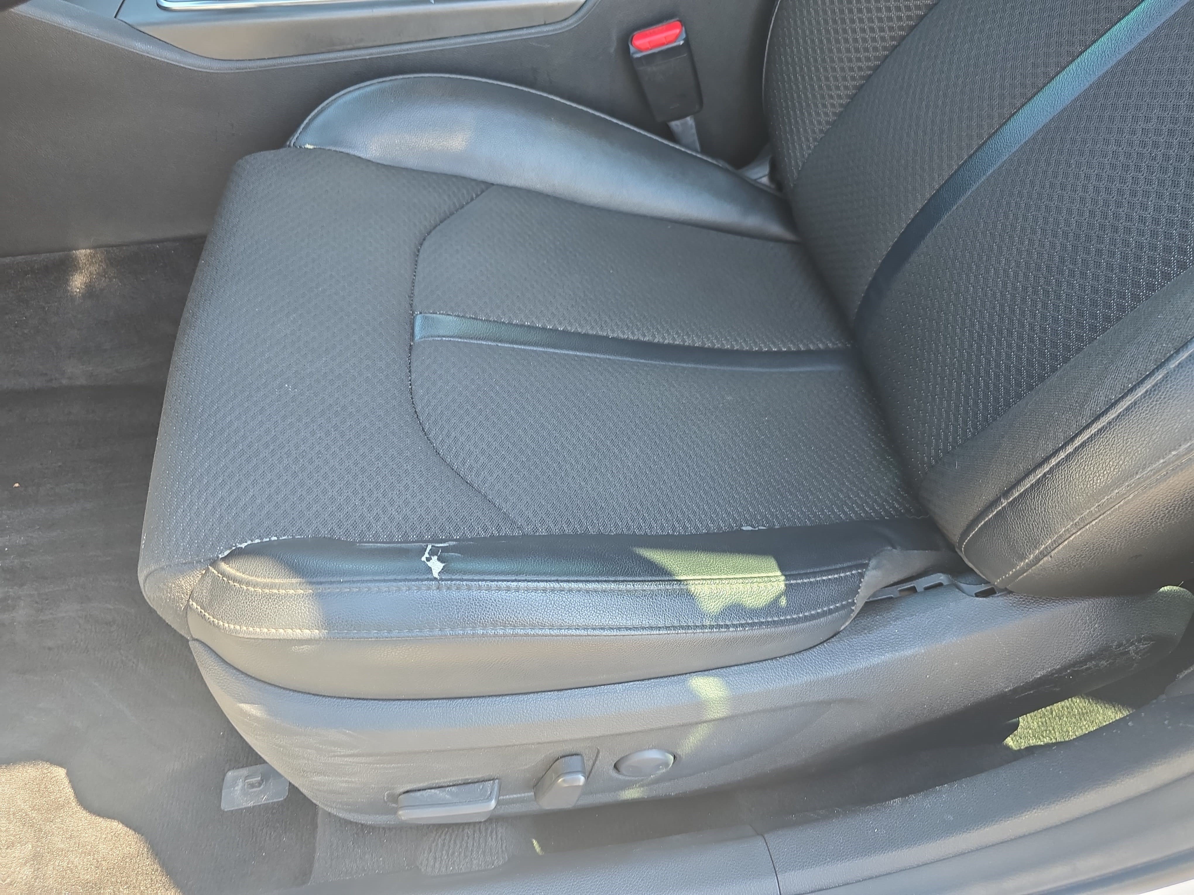 Used 2018 Kia Optima S FWD image 27
