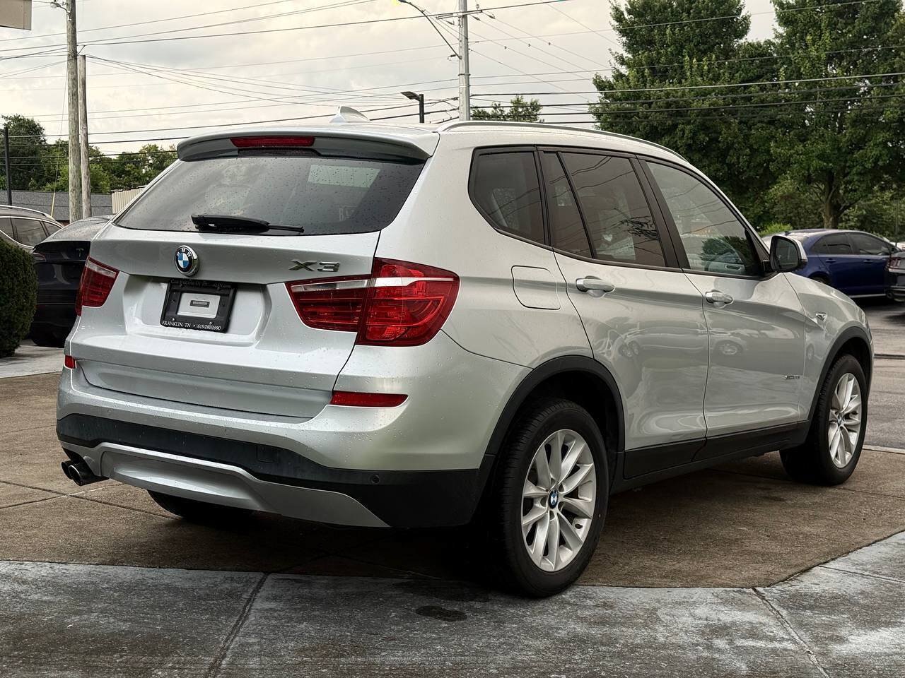 Used 2017 BMW X3 sDrive28i RWD image 5