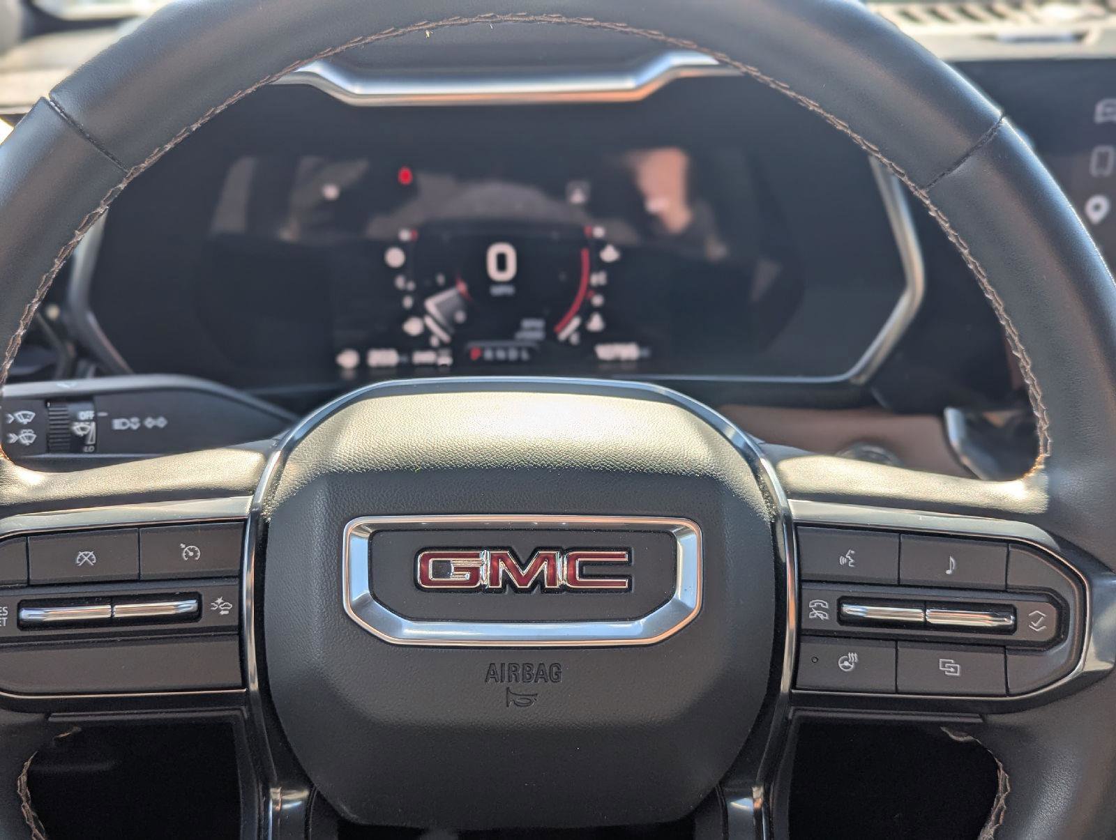 Used 2023 GMC Canyon AT4 w/ AT4 Premium Package AWD/4WD image 22