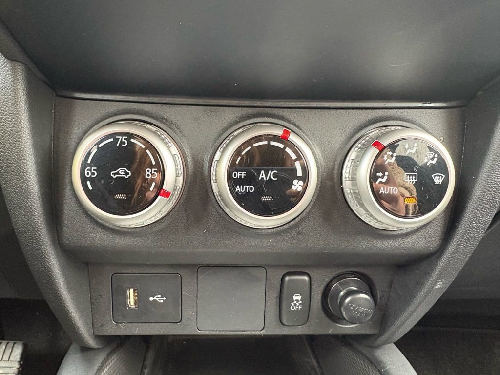 Used 2025 Mitsubishi Outlander Sport ES image 28