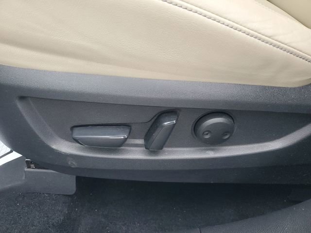 Used 2019 INFINITI QX50 Luxe w/ Cargo Package image 40