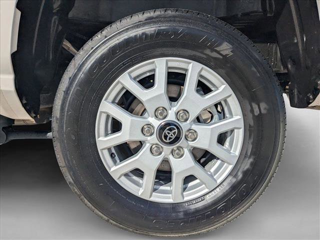 Used 2024 Toyota Tacoma SR5 image 22