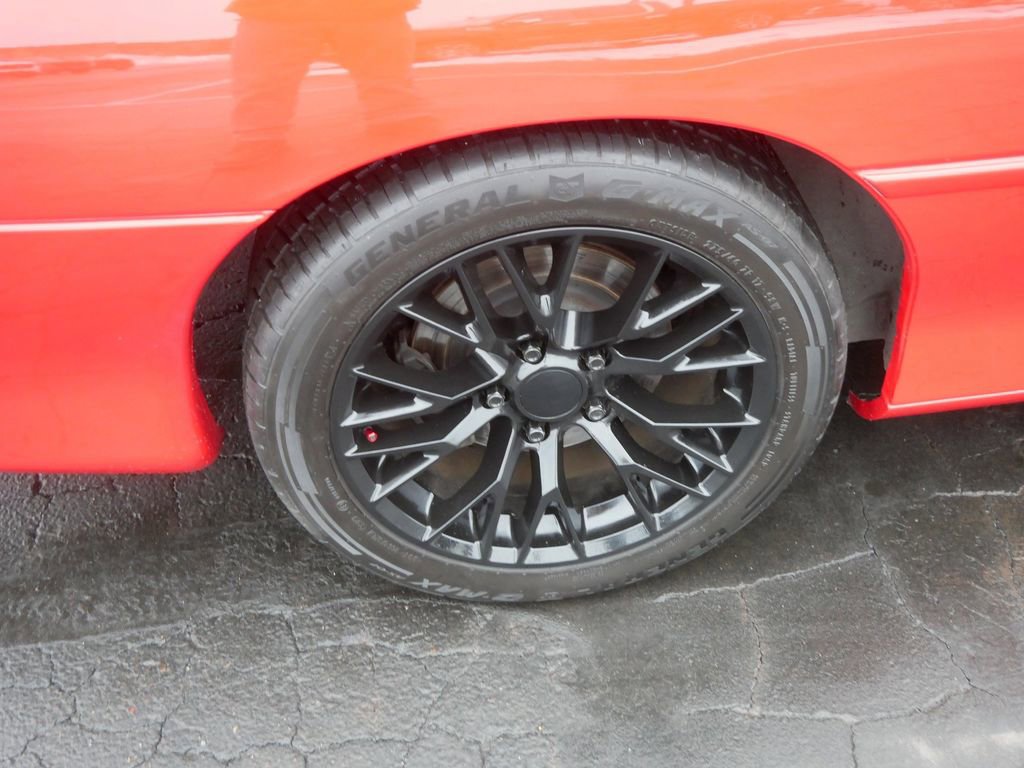 Used 1997 Chevrolet Camaro Z28 w/ Preferred Equipment Group 2 image 8