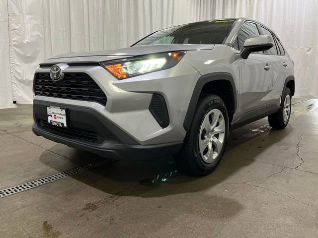 Certified 2022 Toyota RAV4 LE FWD image 23