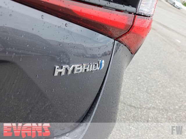 Certified 2022 Toyota Prius LE FWD image 3