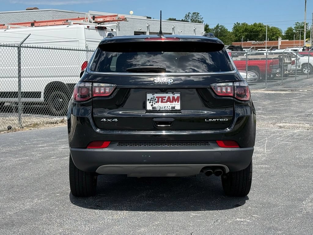 Used 2022 Jeep Compass Limited AWD/4WD image 6