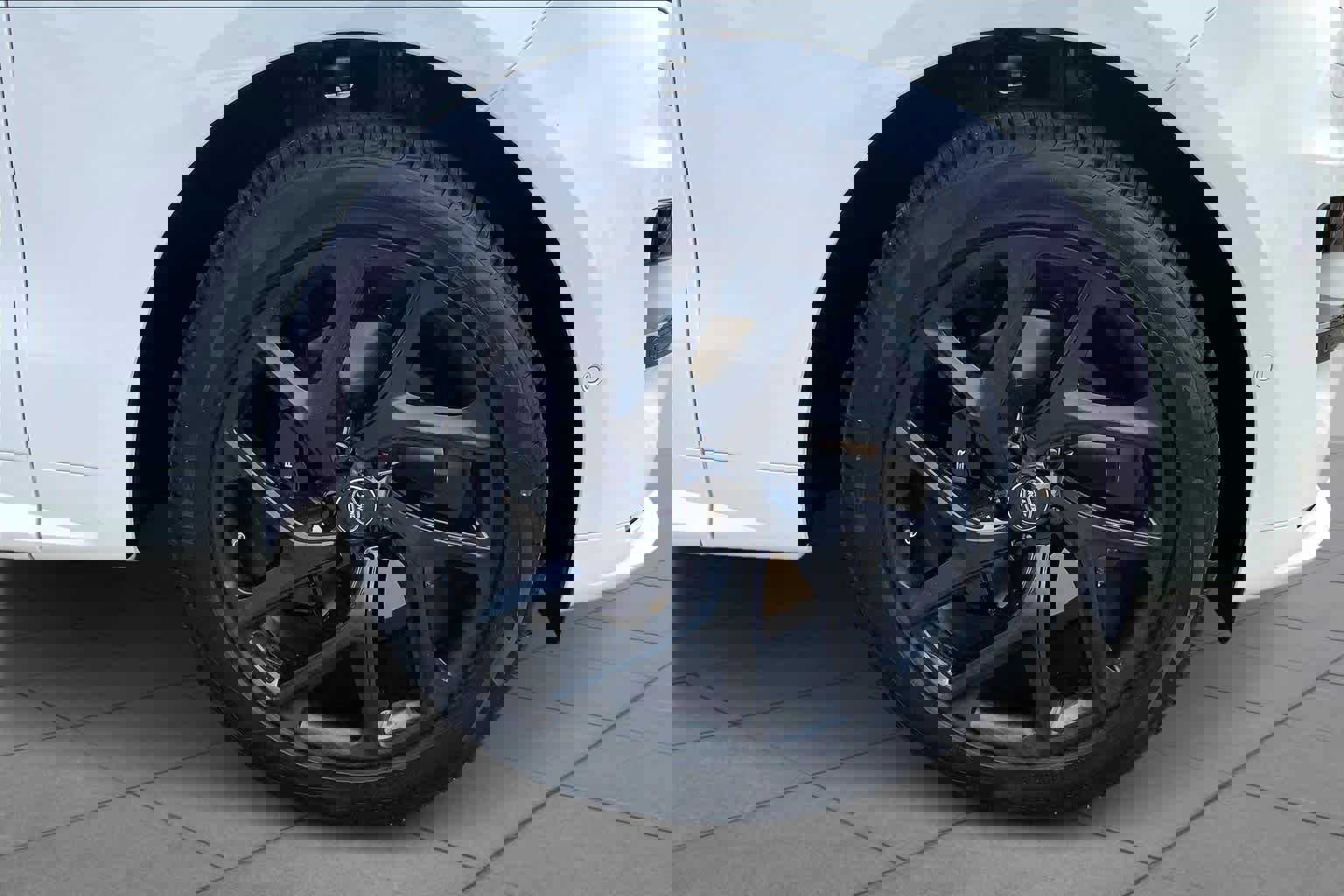 Used 2024 Land Rover Range Rover Sport Dynamic SE image 11