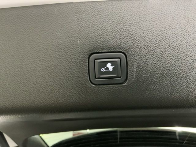 Used 2020 Chevrolet Traverse LT FWD image 37