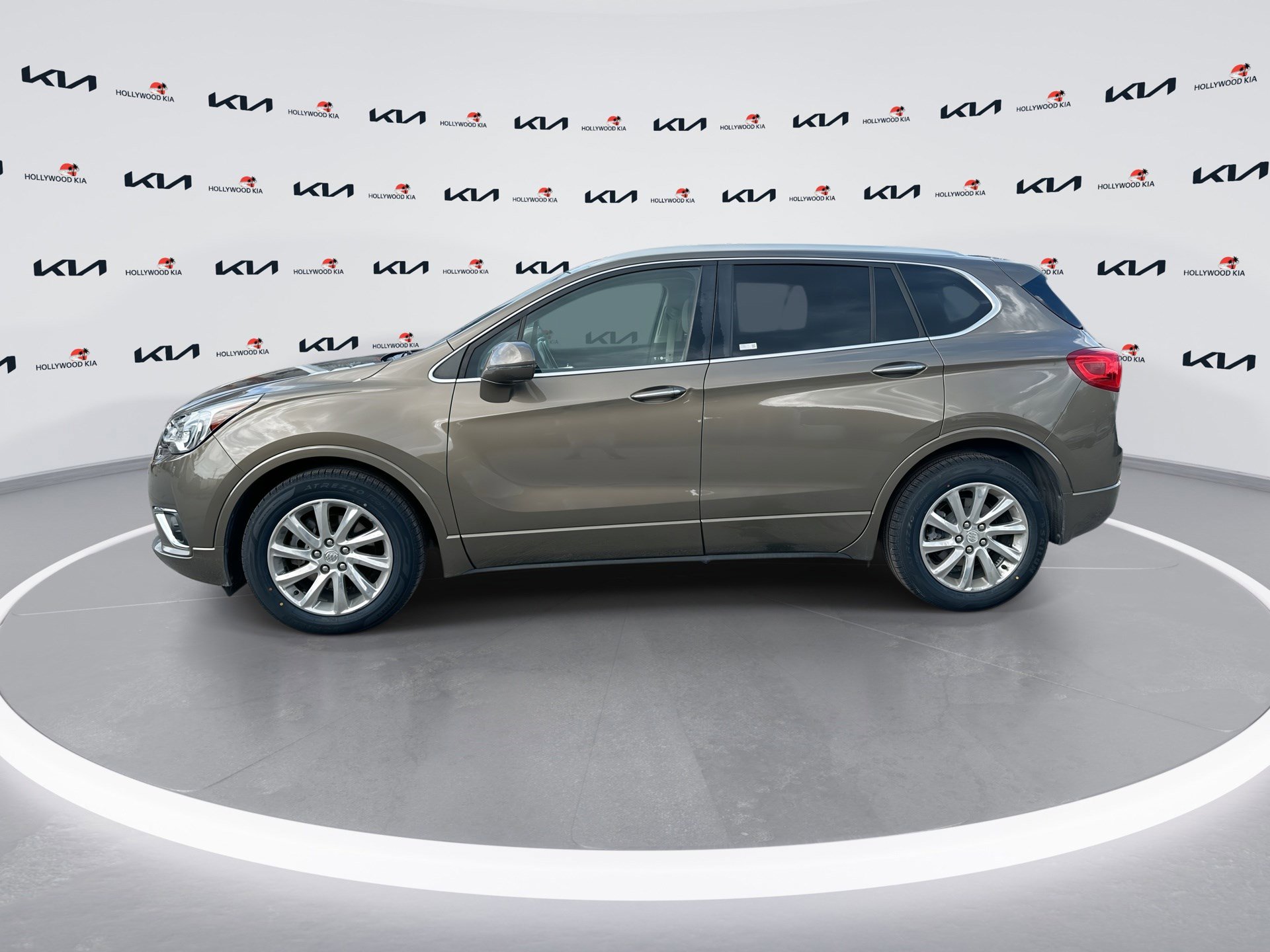 Used 2019 Buick Envision Essence FWD image 5