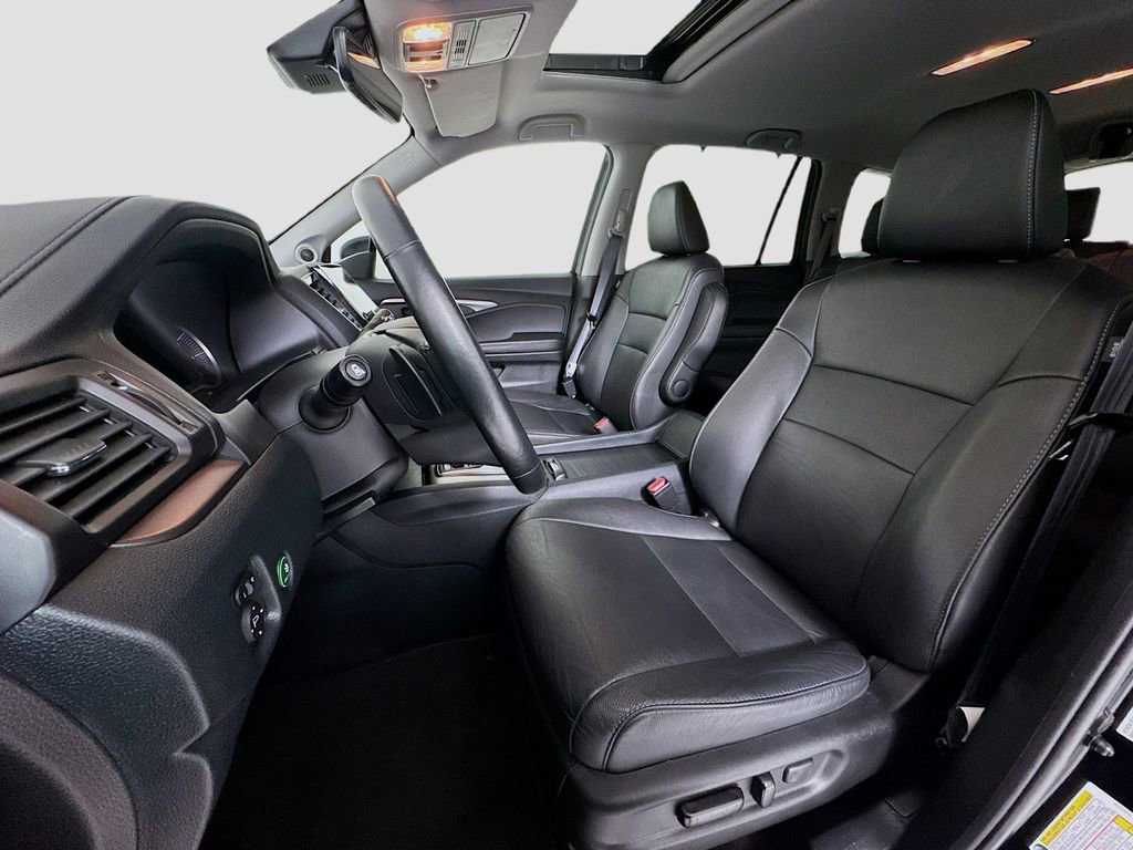 Used 2022 Honda Pilot Black Edition image 10