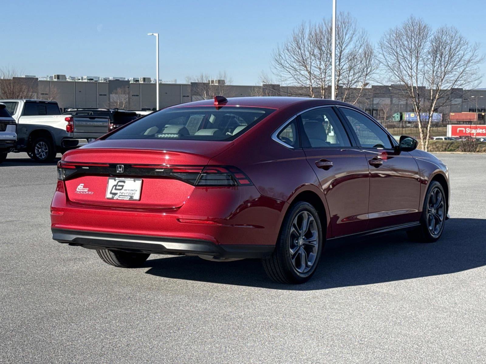 Used 2023 Honda Accord EX image 24