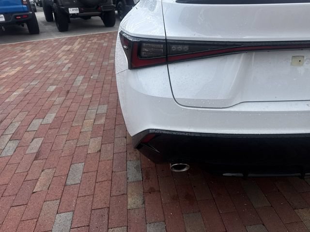 Used 2025 Lexus IS 350 F Sport RWD image 8
