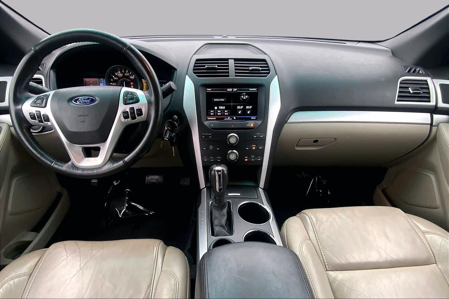Used 2012 Ford Explorer XLT FWD image 14
