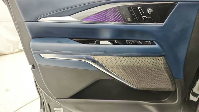 Used 2025 Cadillac Escalade IQ Sport 2 image 39