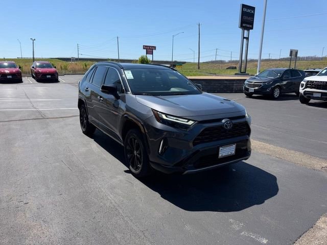 Used 2024 Toyota RAV4 XSE w/ Advanced Technology Package image 4