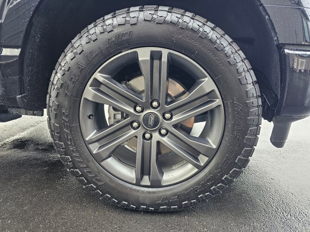 Used 2021 Ford F150 Lariat w/ Equipment Group 502A High image 9