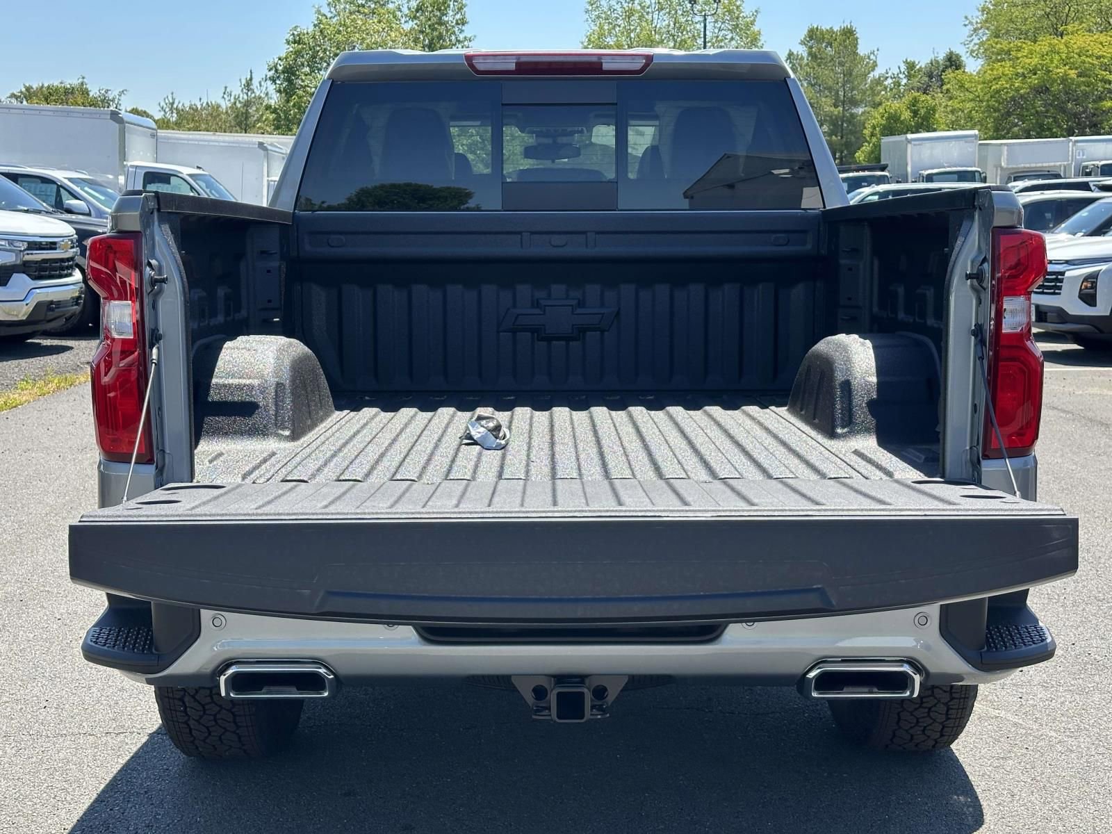 New 2026 Chevrolet Silverado 1500 RST w/ RST All Star Premium Package AWD/4WD image 23