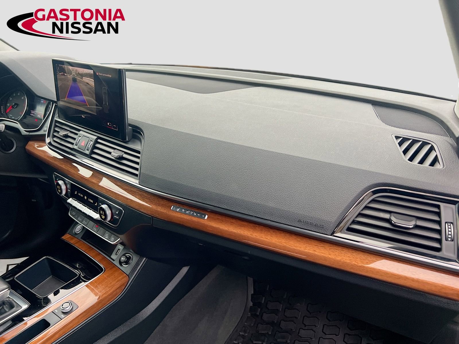 Used 2023 Audi Q5 2.0T Premium w/ Convenience Package image 39