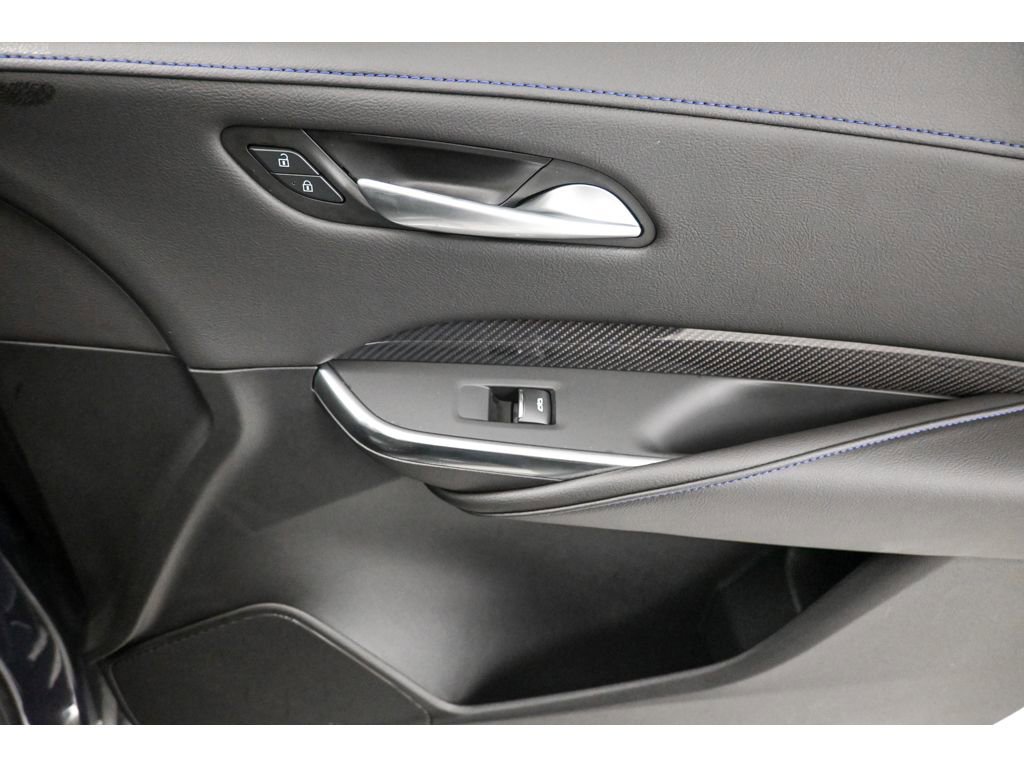 Used 2024 Cadillac XT4 Sport image 17