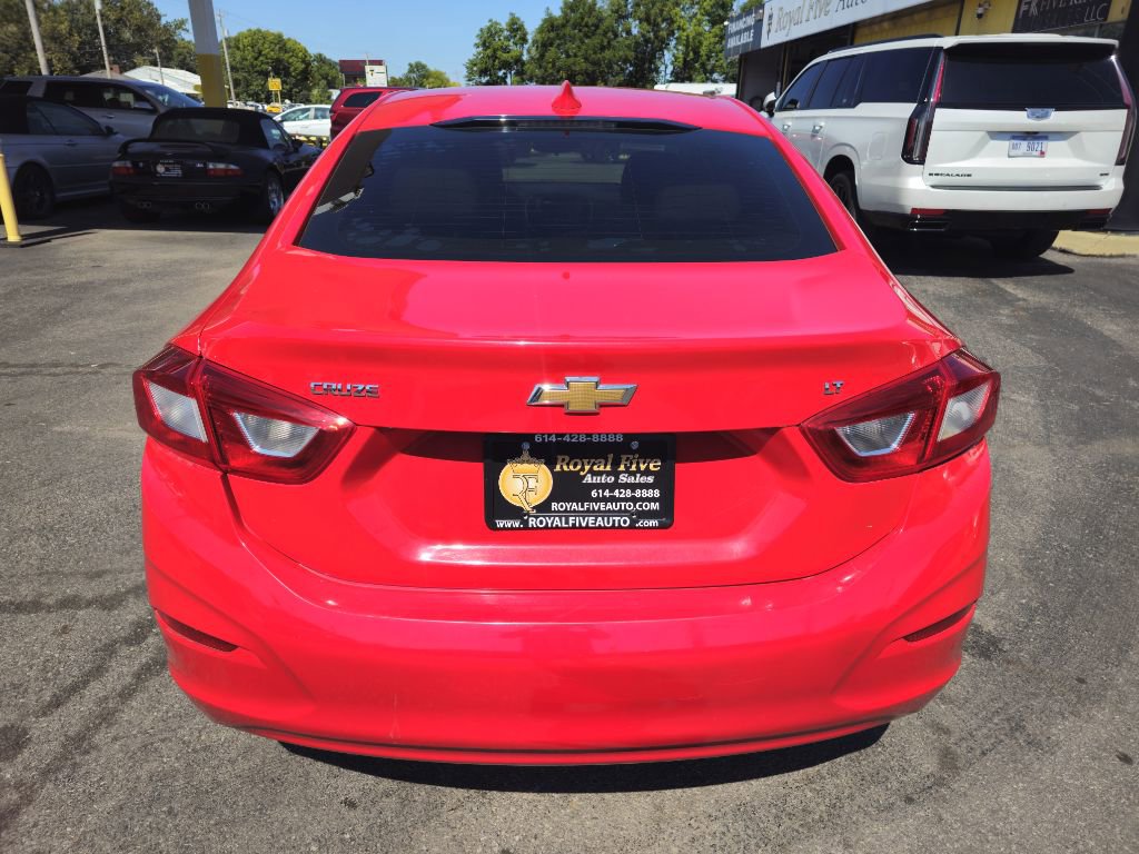 Used 2017 Chevrolet Cruze LT image 14