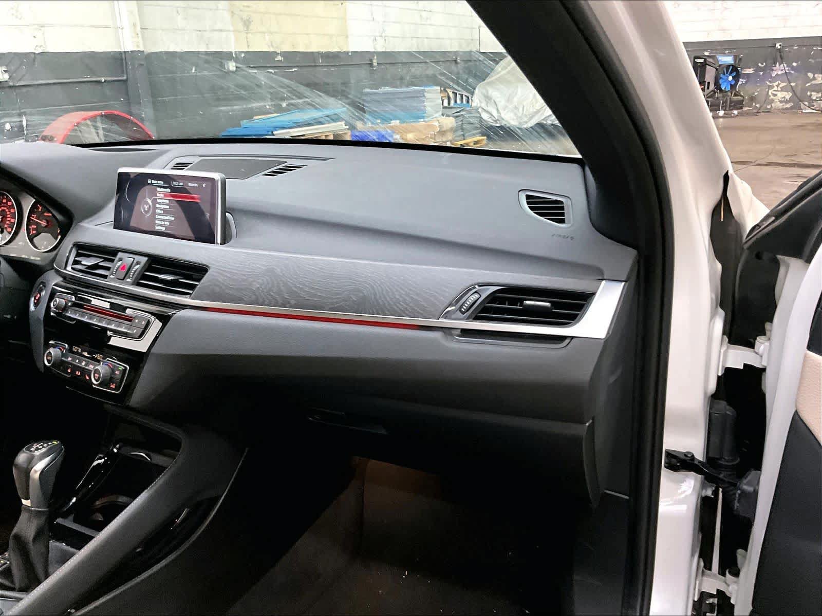 Used 2016 BMW X1 xDrive28i AWD/4WD image 18