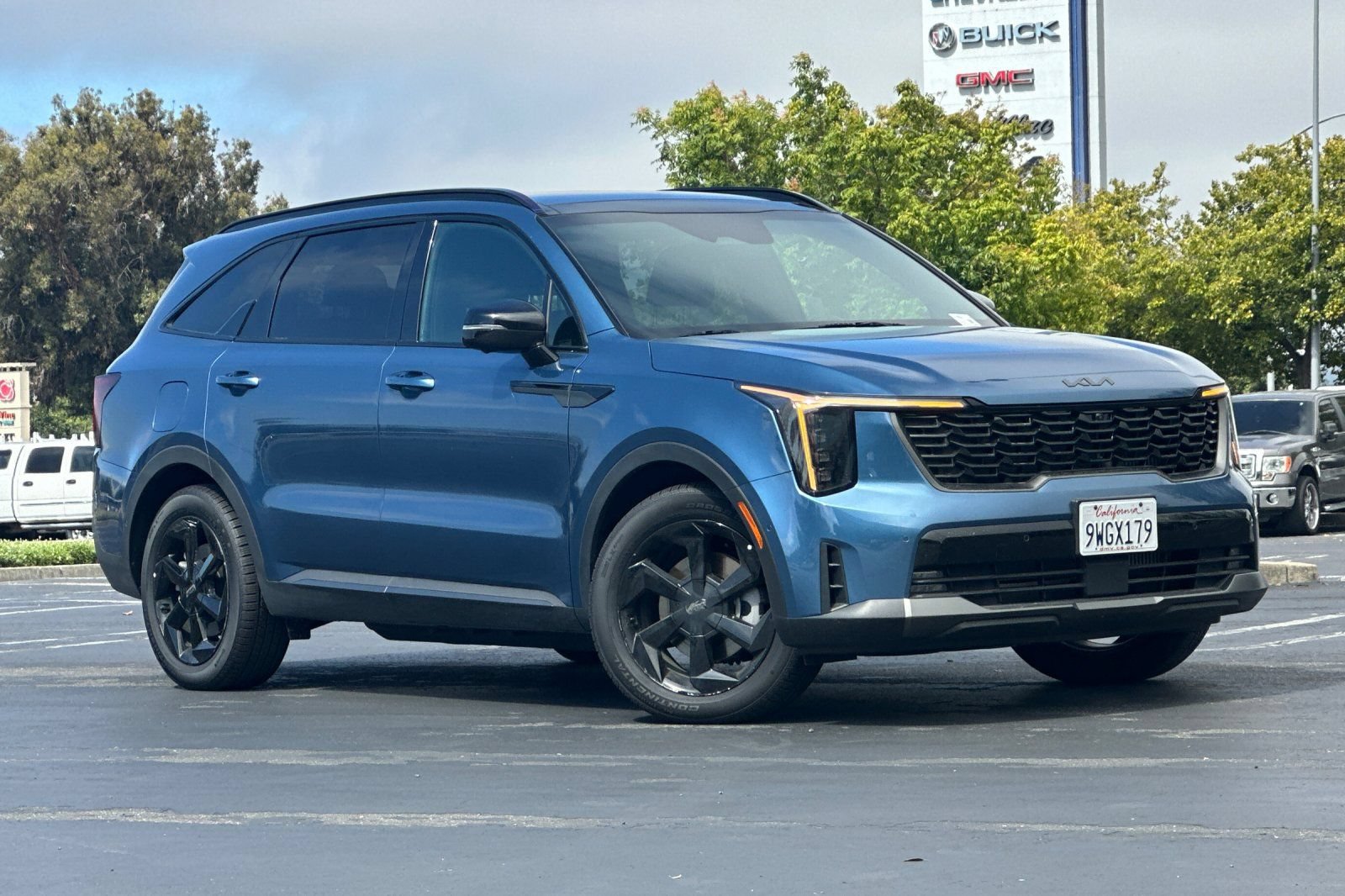 Certified 2026 Kia Sorento SX Prestige AWD/4WD image 2