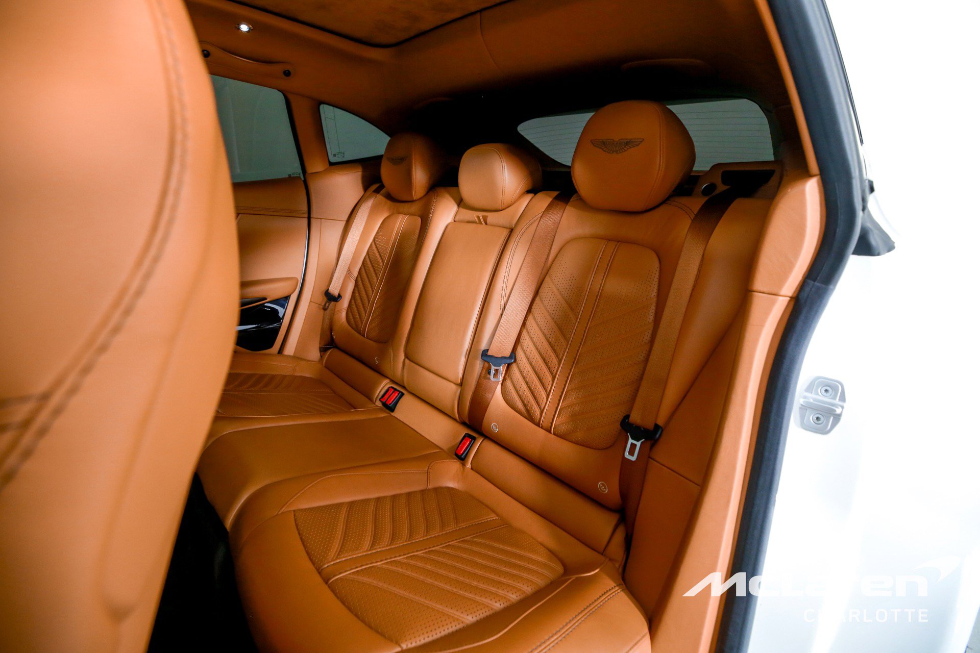 Used 2023 Aston Martin DBX 707 image 19