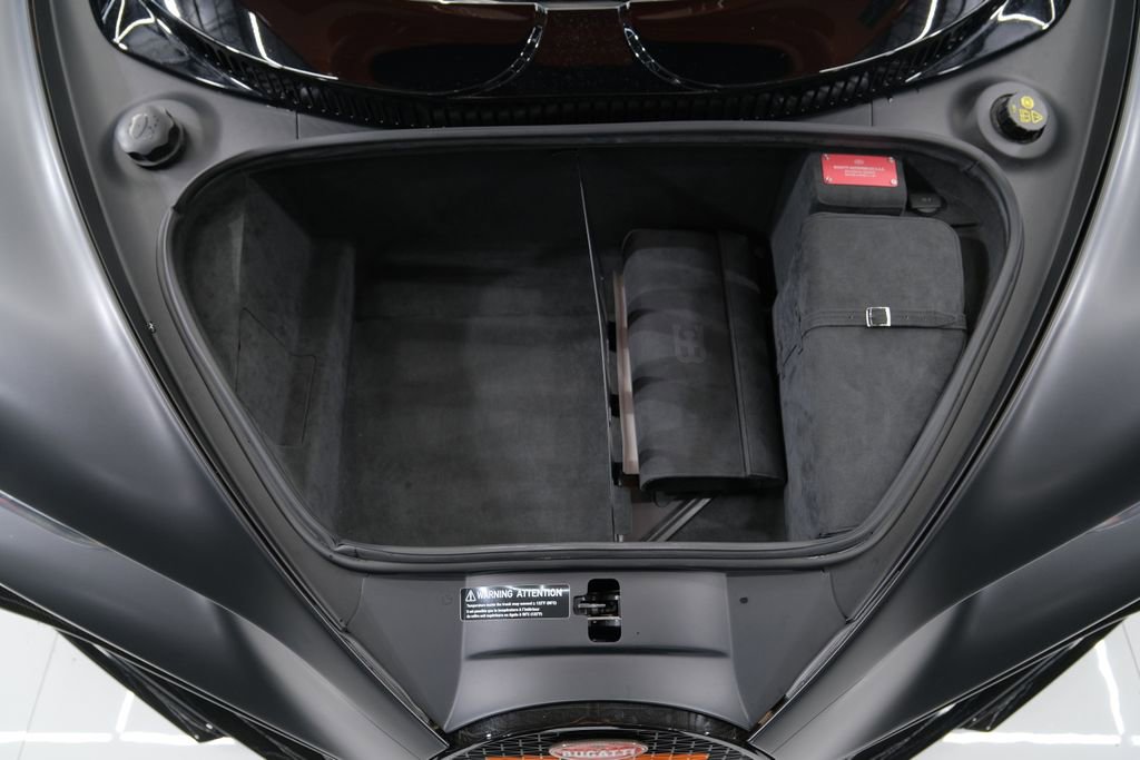 Used 2023 Bugatti Chiron Pur Sport image 63