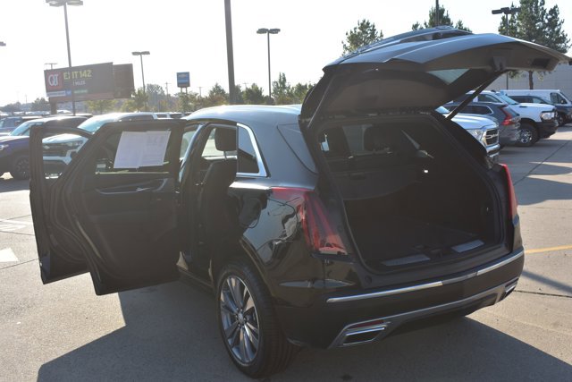 Used 2025 Cadillac XT5 Premium Luxury image 17