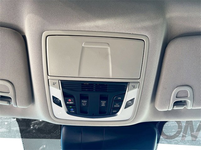 Used 2024 Acura RDX SH-AWD w/ Technology Package image 19