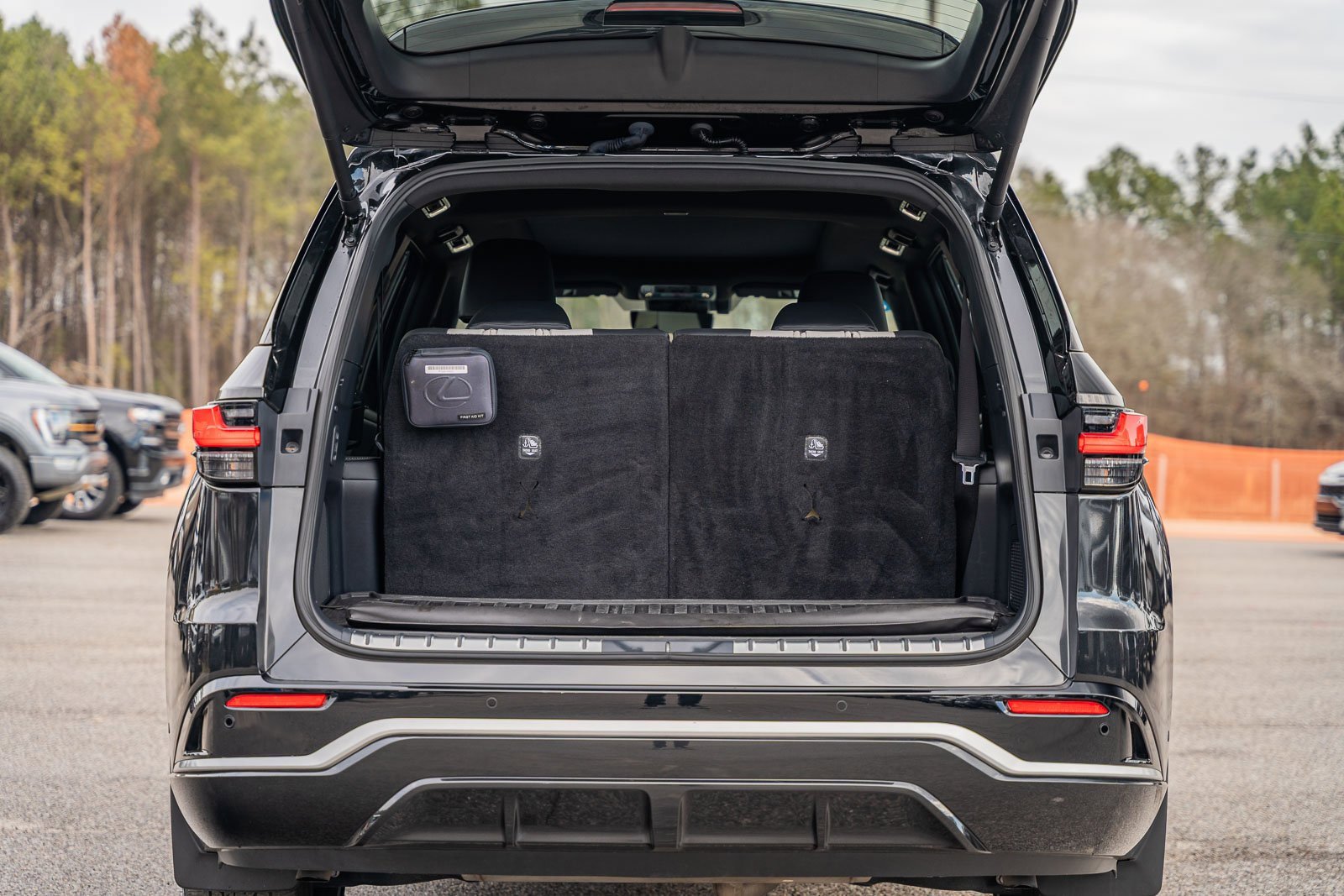 Used 2025 Lexus TX 500h AWD image 25