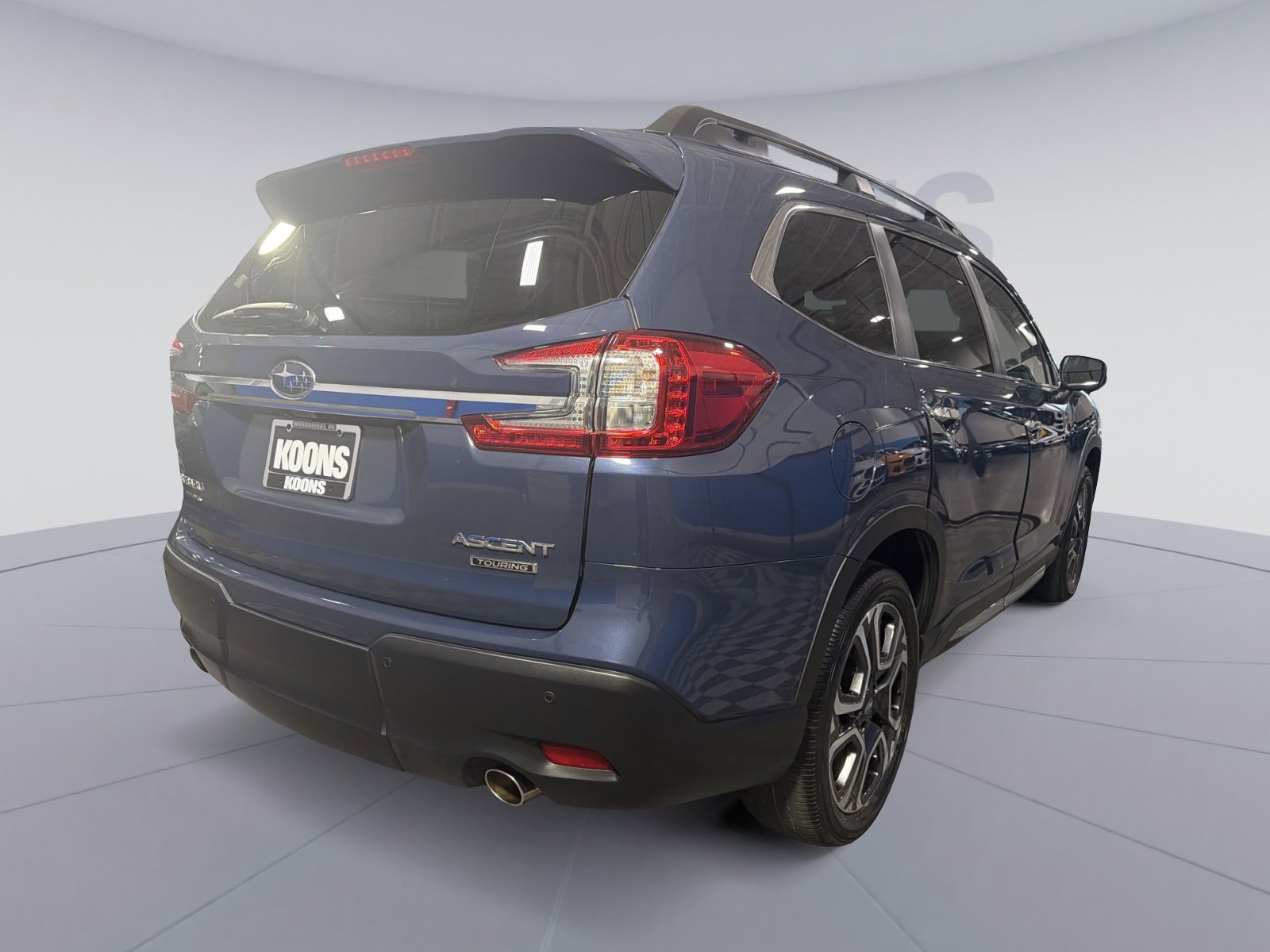 Used 2023 Subaru Ascent Touring AWD/4WD image 7