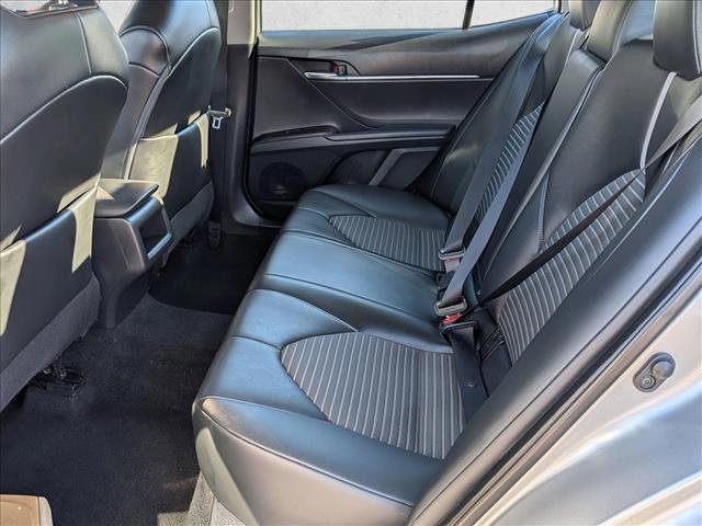 Used 2022 Toyota Camry SE image 21