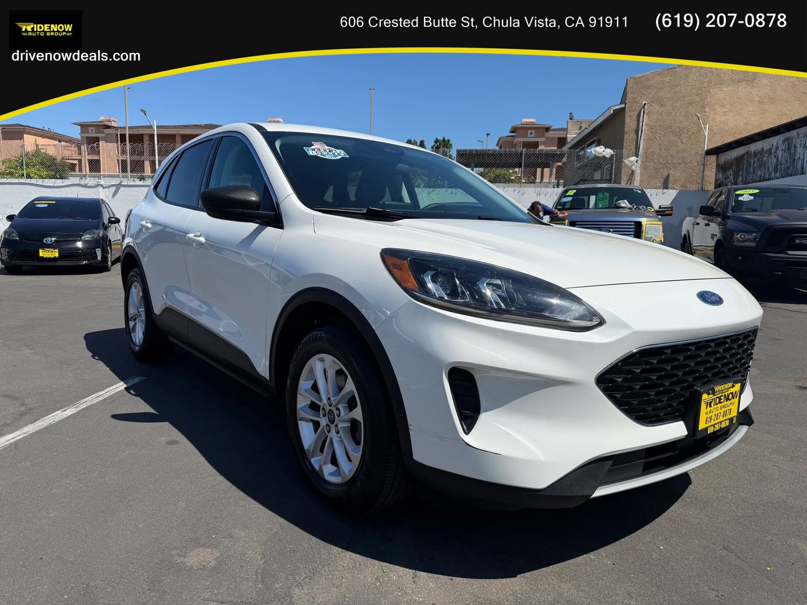 Used 2022 Ford Escape SE FWD image 3