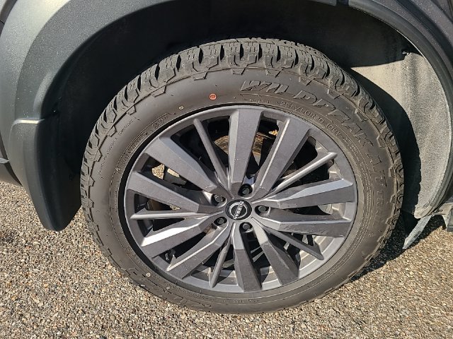 Used 2022 Nissan Pathfinder SL w/ SL Premium Package AWD/4WD image 32