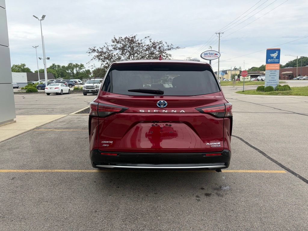 Used 2022 Toyota Sienna Platinum AWD/4WD image 36