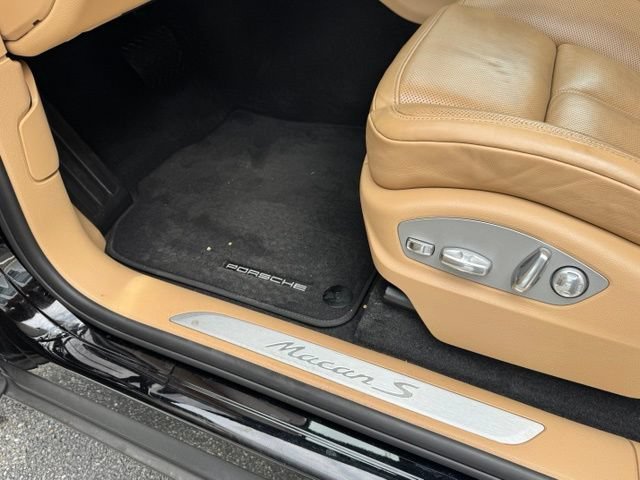 Used 2017 Porsche Macan S AWD/4WD image 26