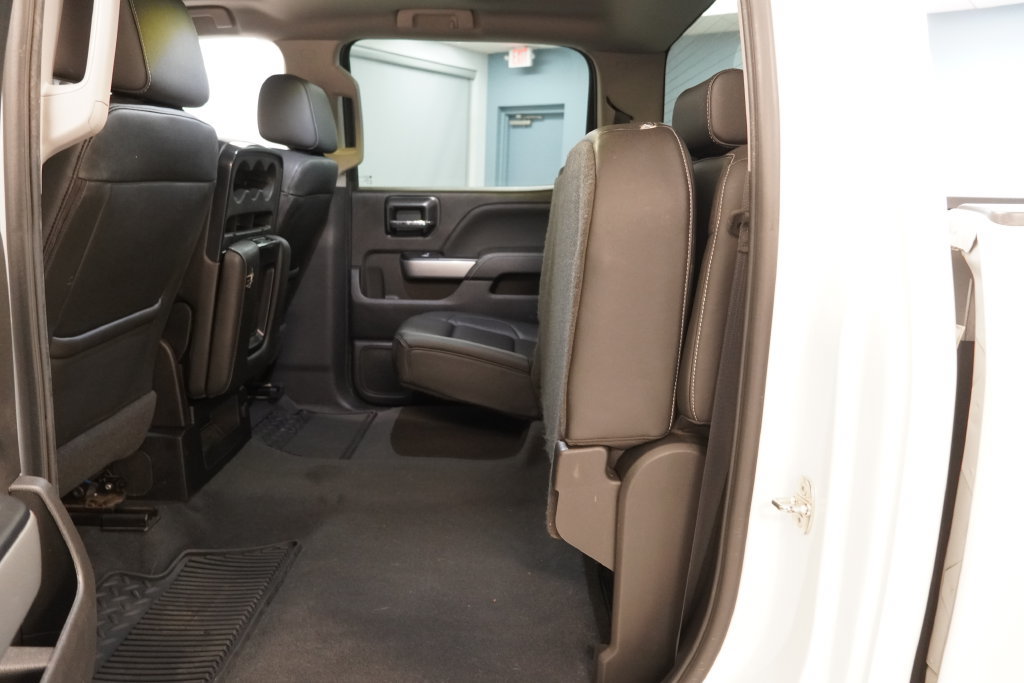 Used 2018 Chevrolet Silverado 1500 LT w/ All Star Edition AWD/4WD image 26