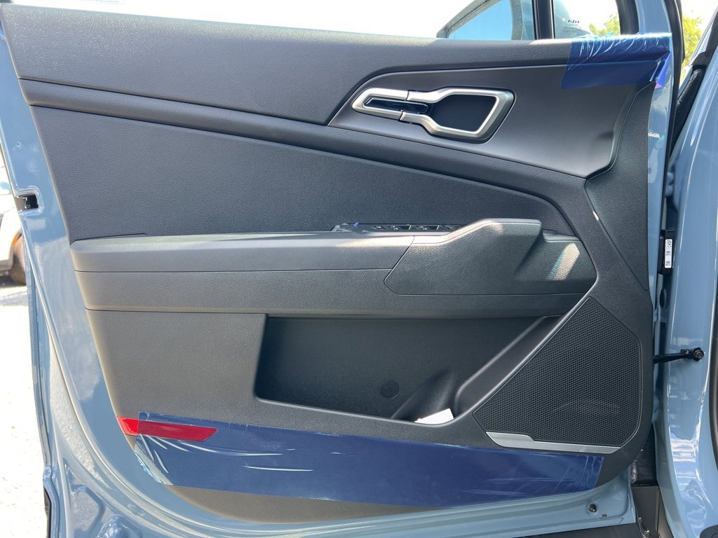 New 2026 Kia Sportage S image 8