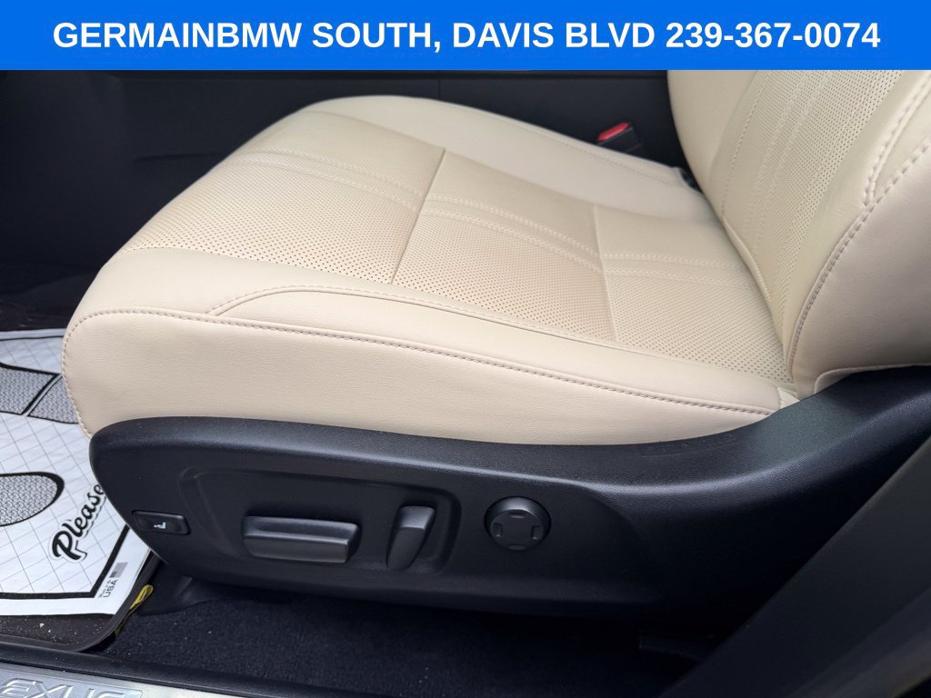 Used 2022 Lexus RX 350L Luxury w/ Accessory Package (Z1) AWD/4WD image 21