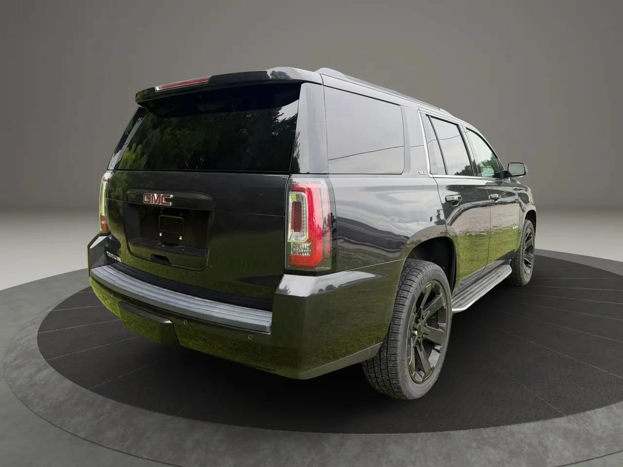 Used 2020 GMC Yukon SLT w/ Open Road Package AWD/4WD image 5