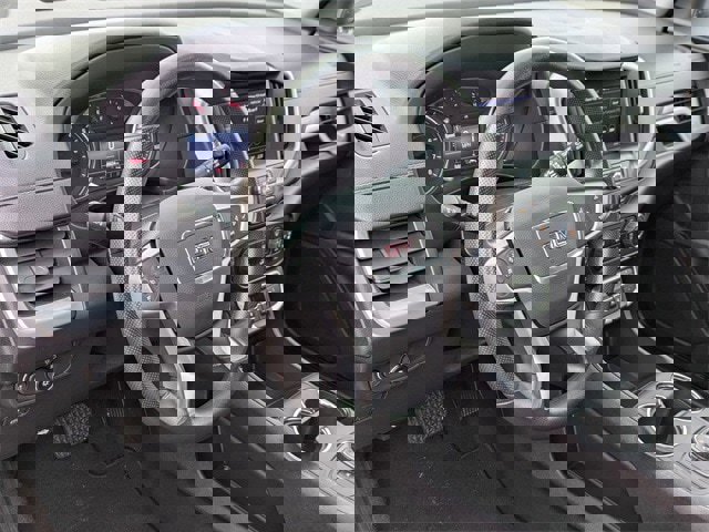 Used 2024 GMC Terrain SLE image 7