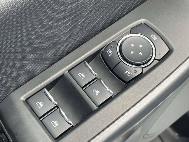 Used 2023 Ford F150 XLT AWD/4WD image 18