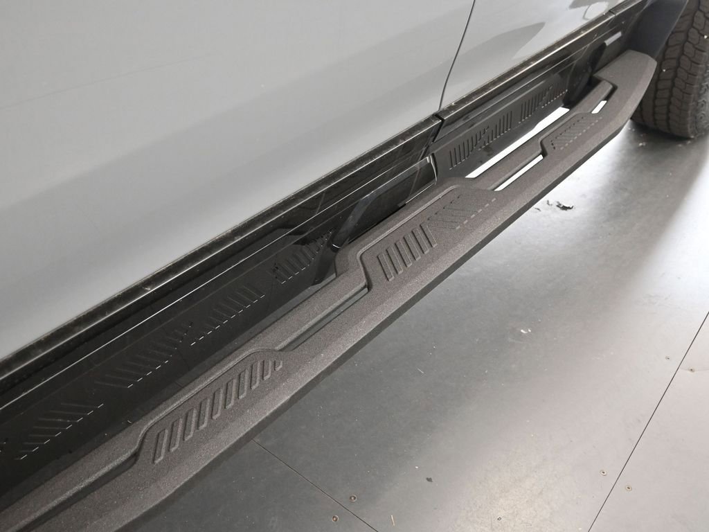 New 2025 GMC Hummer EV 2X image 12