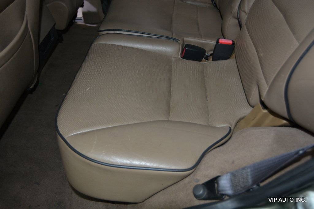 Used 2000 Land Rover Discovery image 25