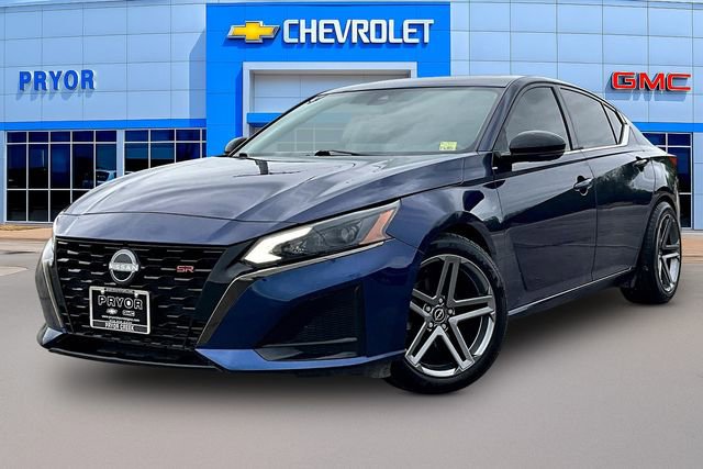 Used 2023 Nissan Altima 2.0 SR image 3